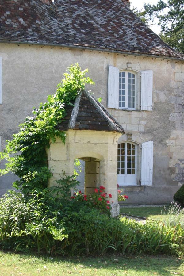 Chateau La Gentilhommiere Du Puits Notre-Dame 30 Rue De L'Eglise 24110 Saint Leon Sur L'Isle Kültér fotó